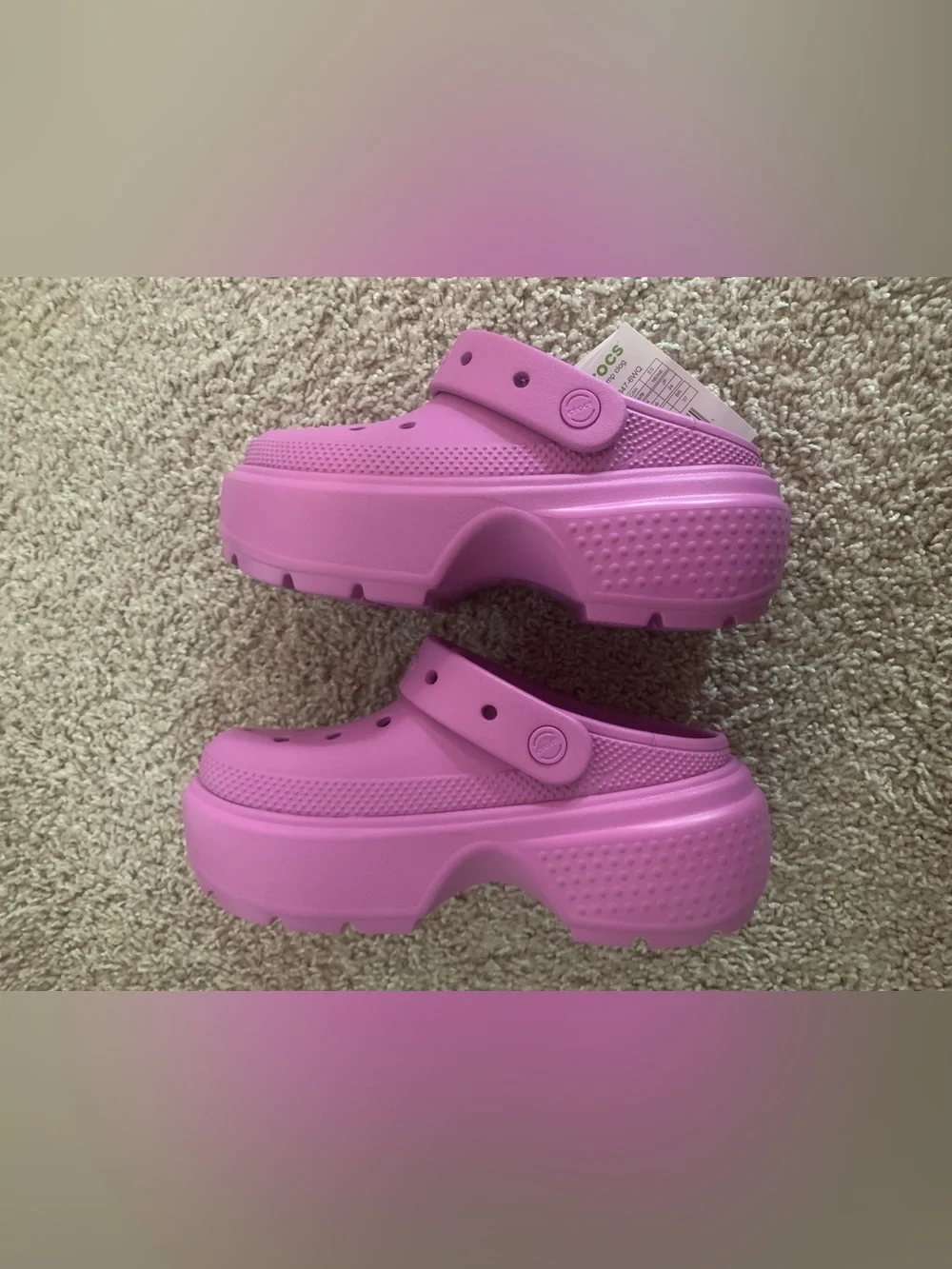 NWT Crocs Pink Bubble Stomp Clog